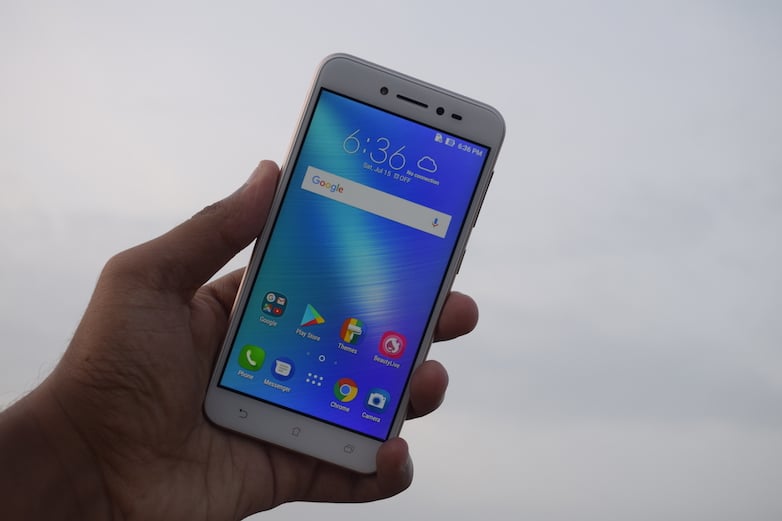 Asus Zenfone Live Review Asus S First Attempt At Live Beautification