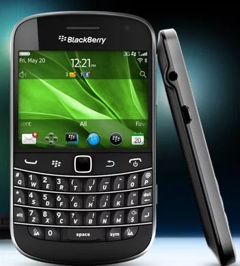 RIM Introduces New BlackBerry Bold Bold 9900 and 9930 Smartphones