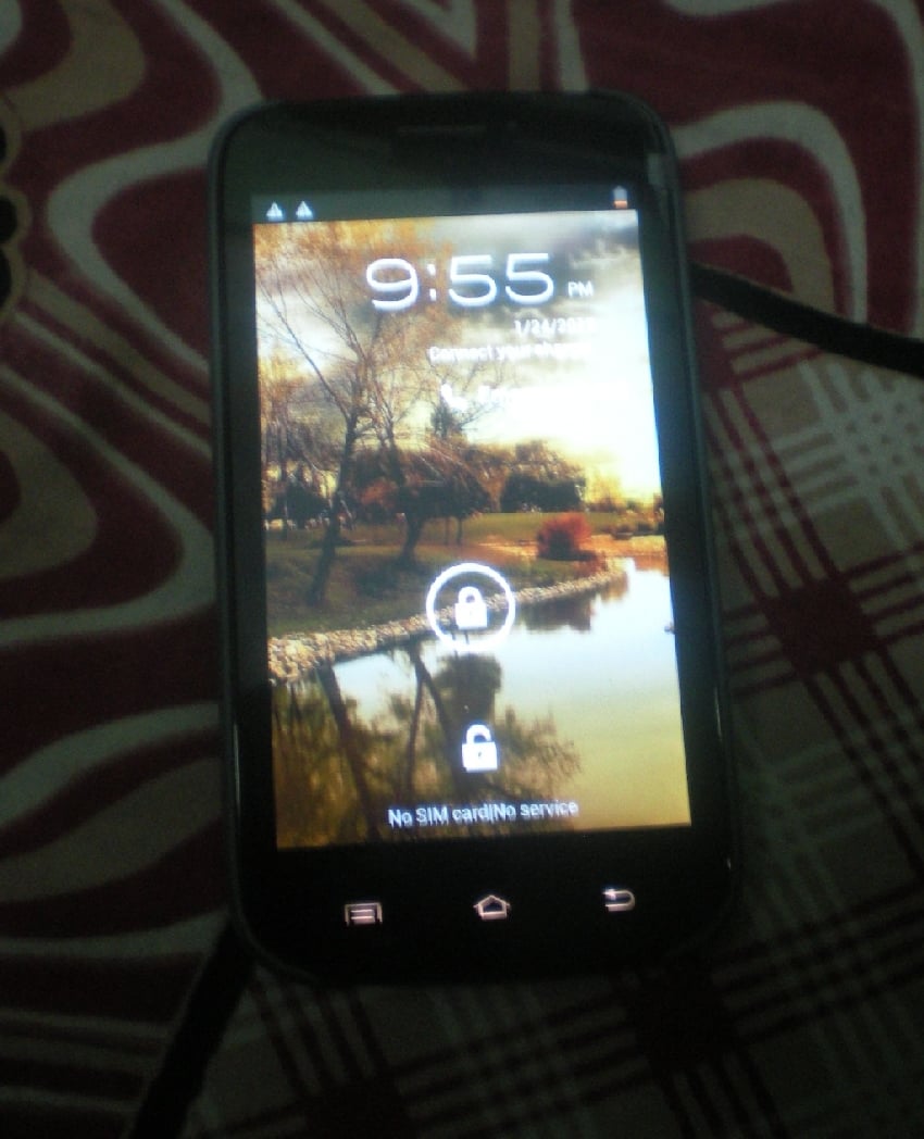 Lava Iris 501 – Hands-on Photos
