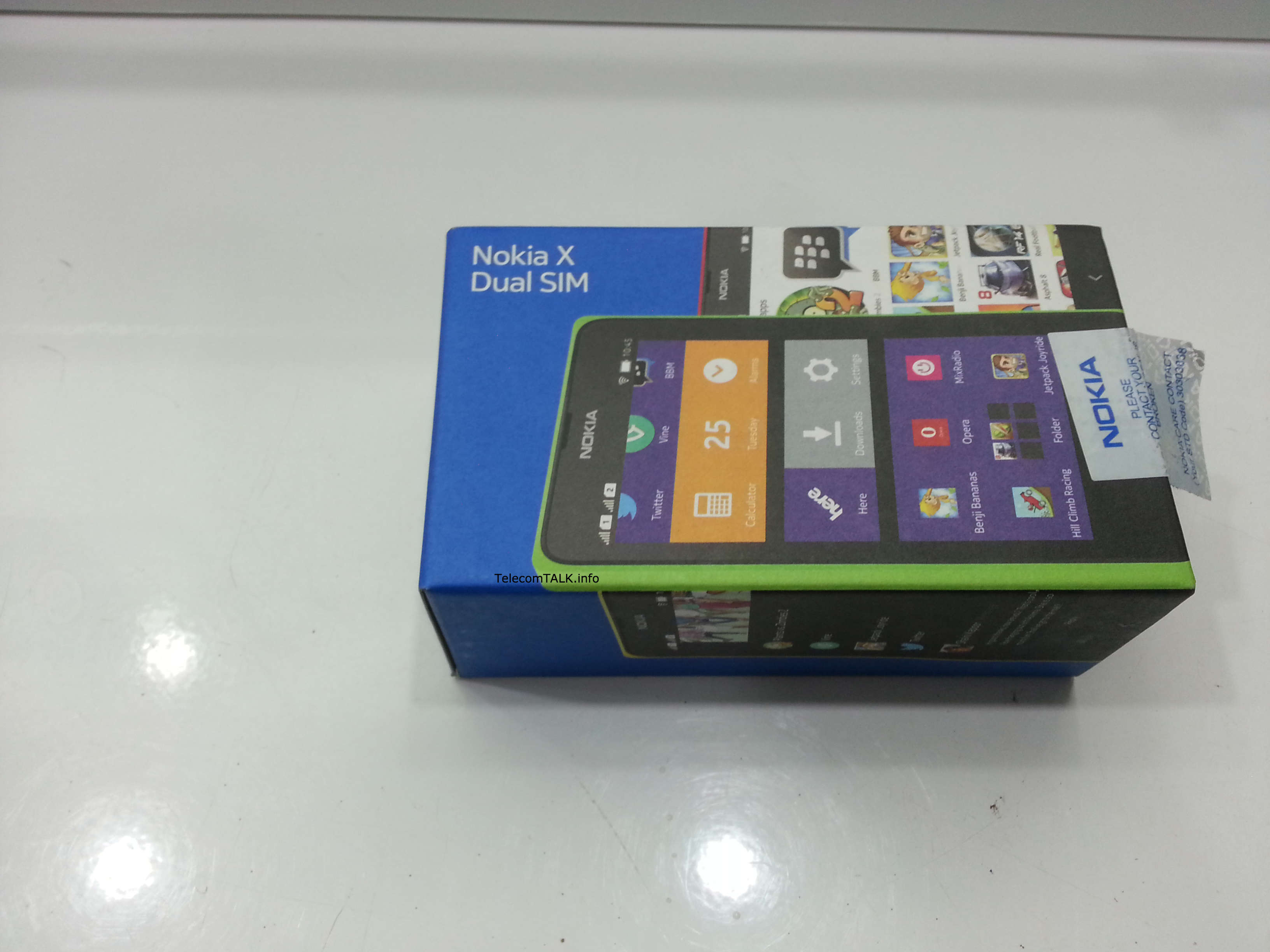Nokia-X-DualSIM-Box