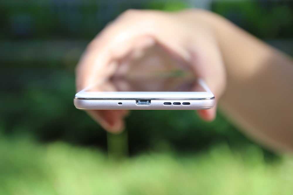 BSNL and Reliance Jio Top Wired and Wireless Broadband Service Provider Chart Respectively Until February 2017