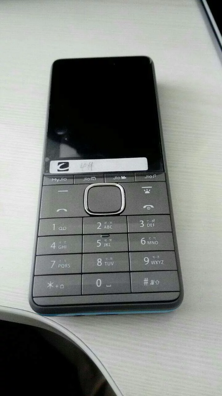 jio mobile Rs 999