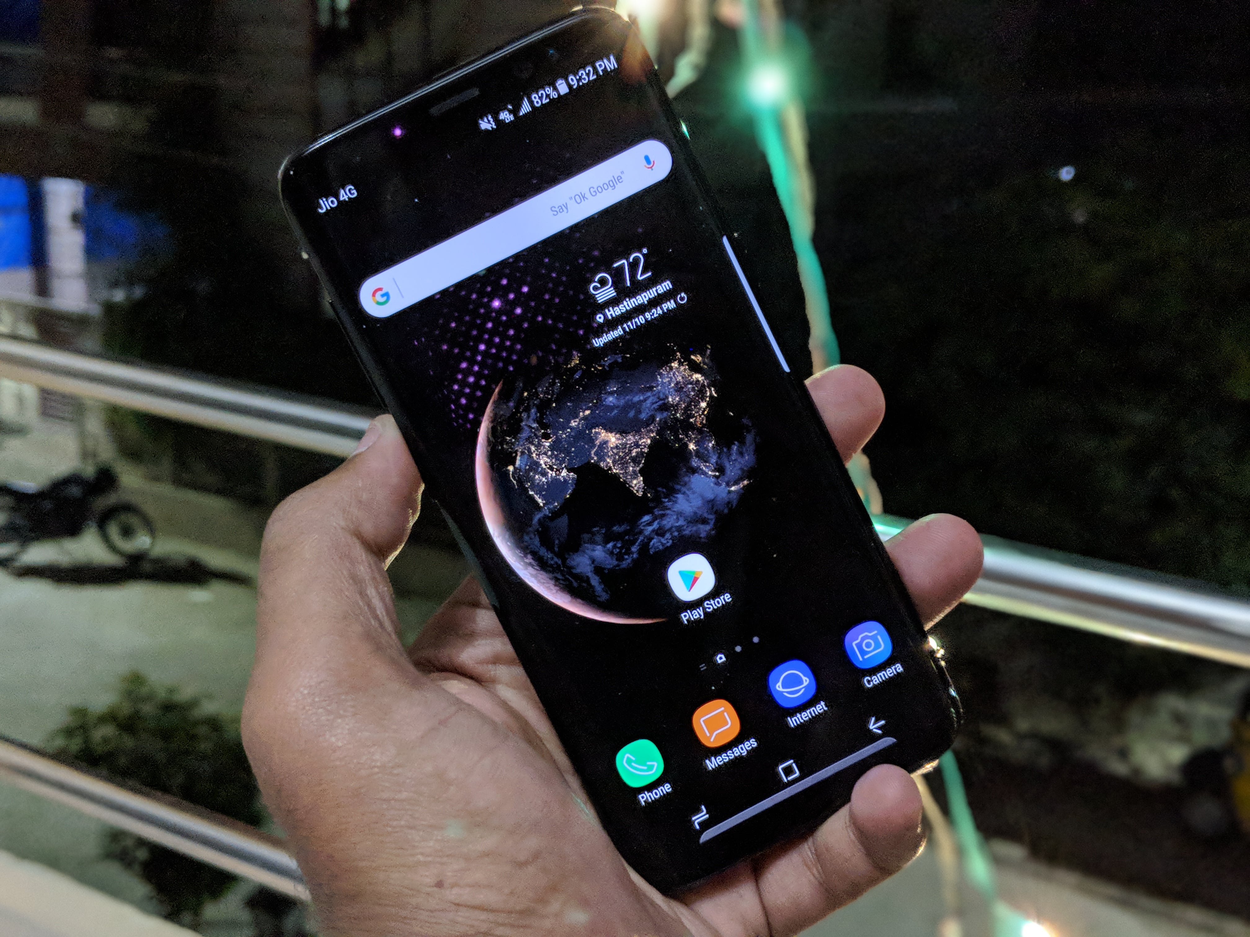 Samsung’s New “Graphene Ball” Battery Tech Can Fully Charge Your Smartphone in Minutes