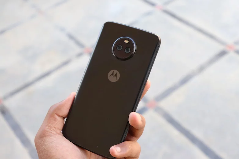 moto-x4-review-1