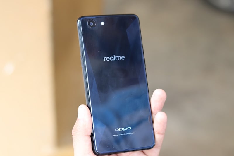 realme 1 design