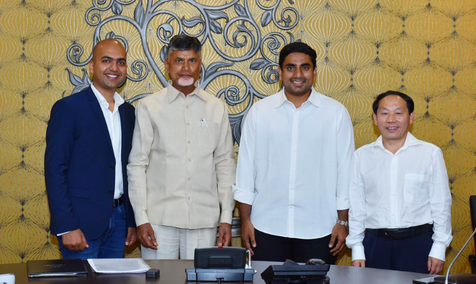 Xiaomi and Holitech Technology to Manufacture Mobile Phone Components in India