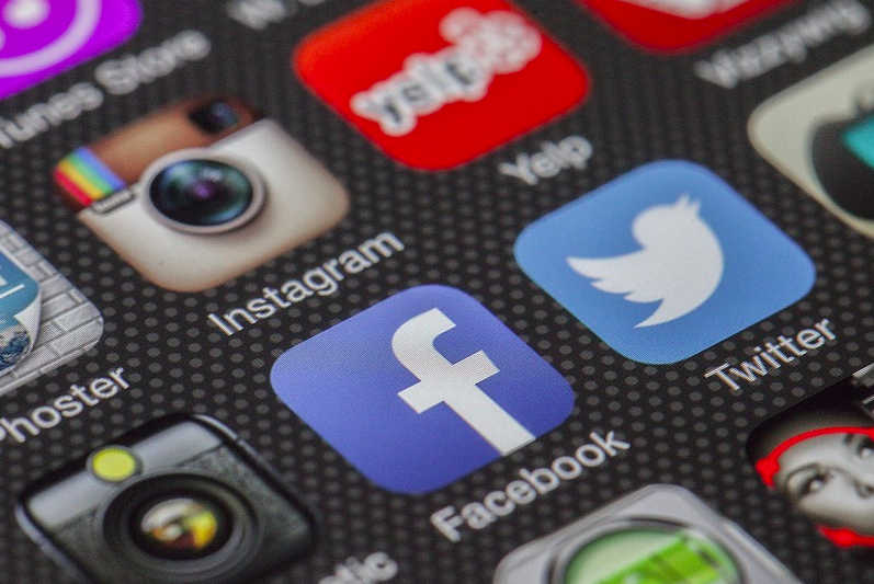 Major Android and iOS Apps Still Sharing Personal Data With Facebook - 16