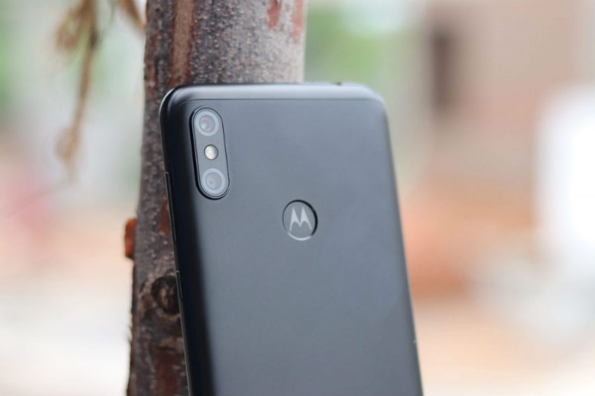 Motorola One Power Review: A Smartphone That Refuses to Die | TelecomTalk