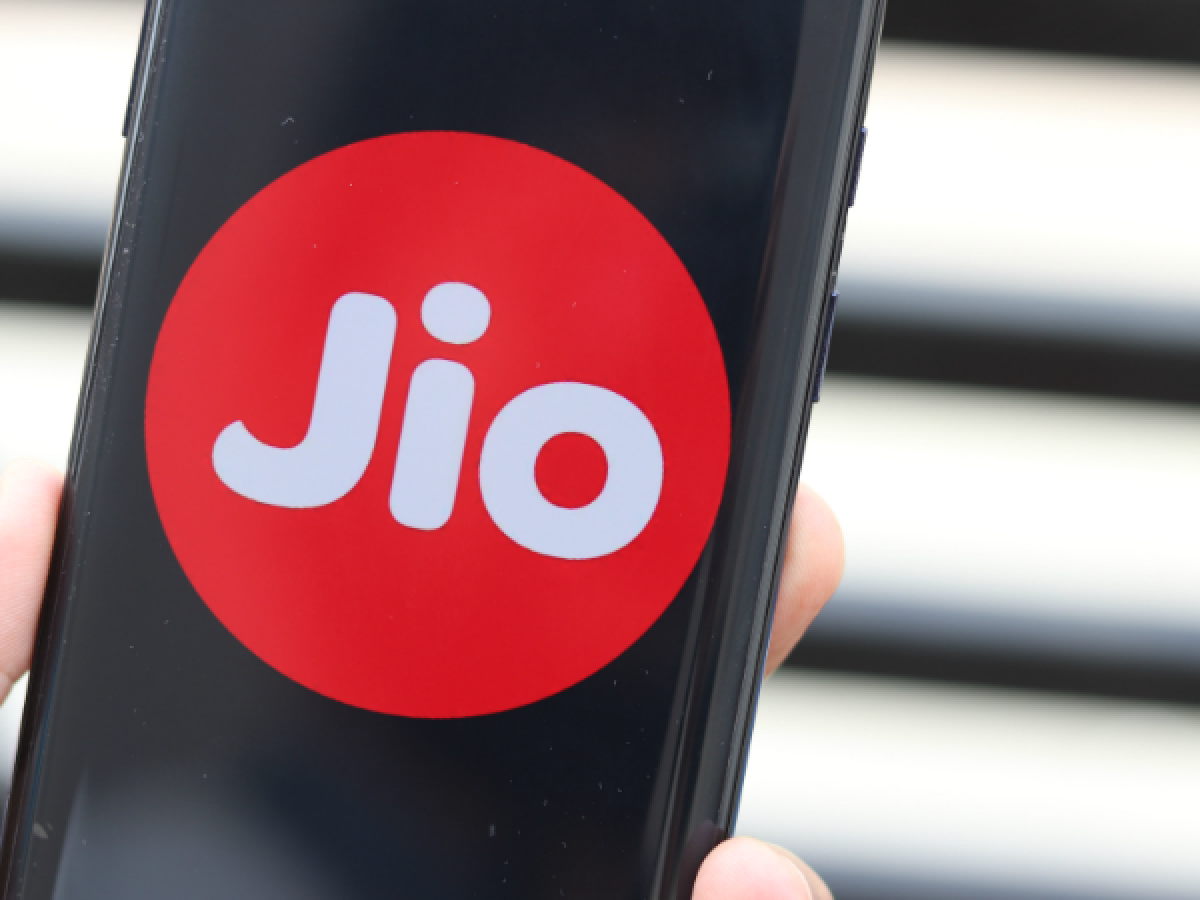 Everything You Need To Know About Reliance Jio GigaTV