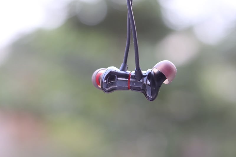 OnePlus Bullets Wireless 2 Review  A Combination of Impressive Sound Quality and Design - 6