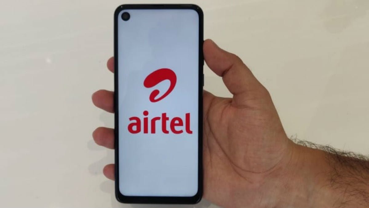 AGR Dues  Bharti Airtel Will Pay the Dues of Videocon Spectrum Says SC - 42