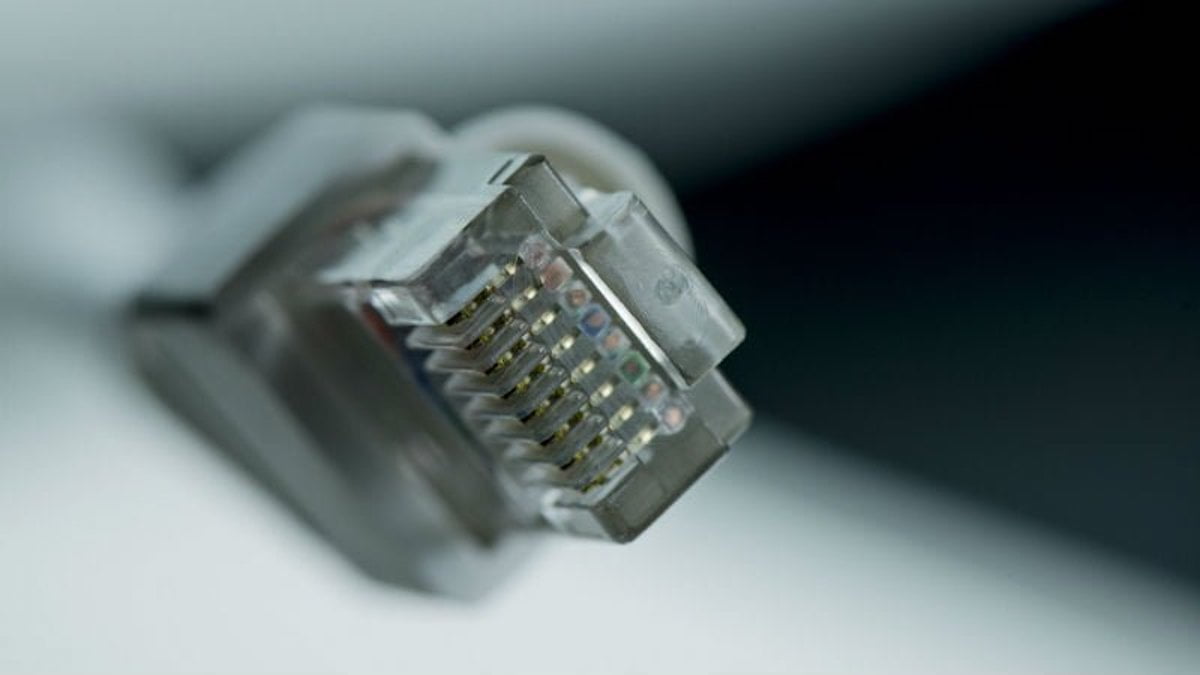 Broadband and Leased Line  Differences You Must Know - 64