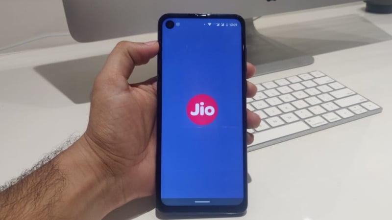 cci-approves-facebook-jio-investment-deal-worth