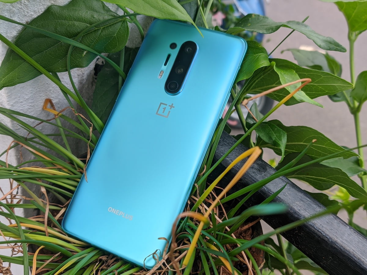 oneplus 8 pro glacial green