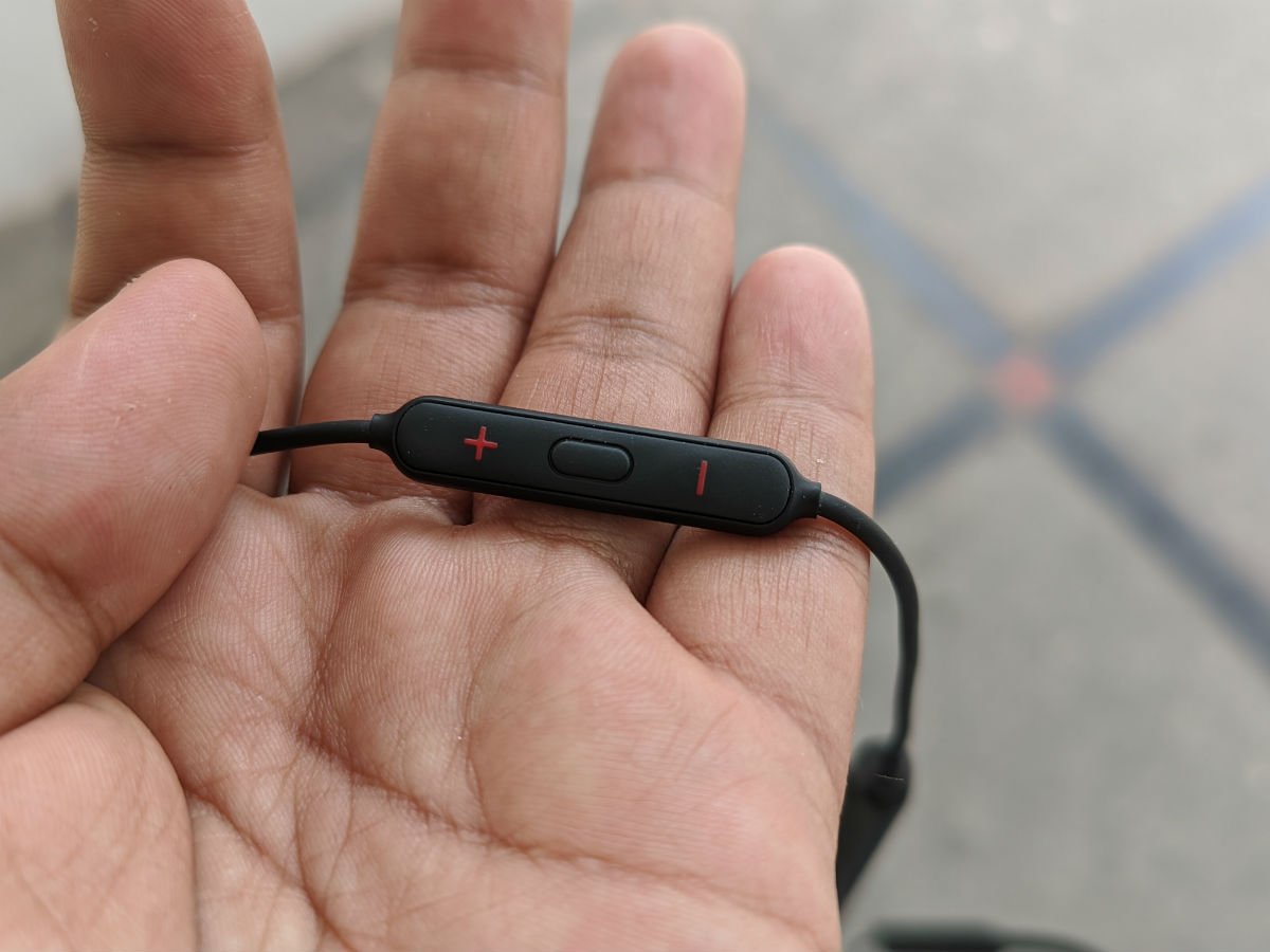 OnePlus Bullets Wireless Z Review  Get These for the Incredible Battery Life - 59