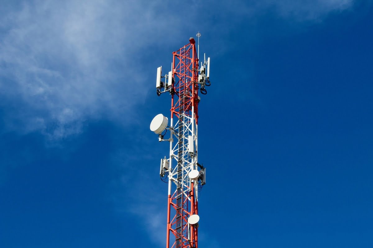 telecom-industry-revenues-will-grow-analysts
