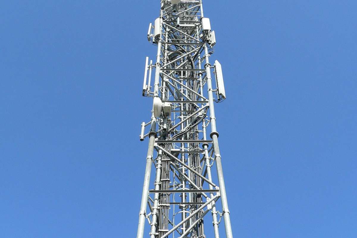 DoT Eases Confusion of Telecom Vendors on PLI Scheme - 50