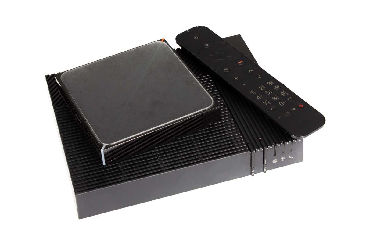 Airtel Xstream Box vs Tata Sky Binge   Which Is Better in 2021  - 37