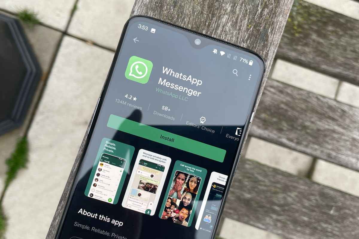 WhatsApp Working on Android to iOS Chat Transfer, Cable Might Be Needed