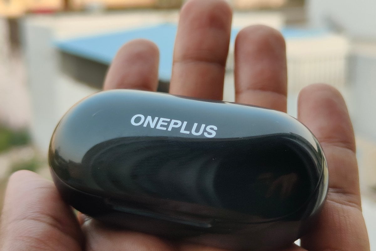 OnePlus Buds Z2 Review - Forbes Vetted