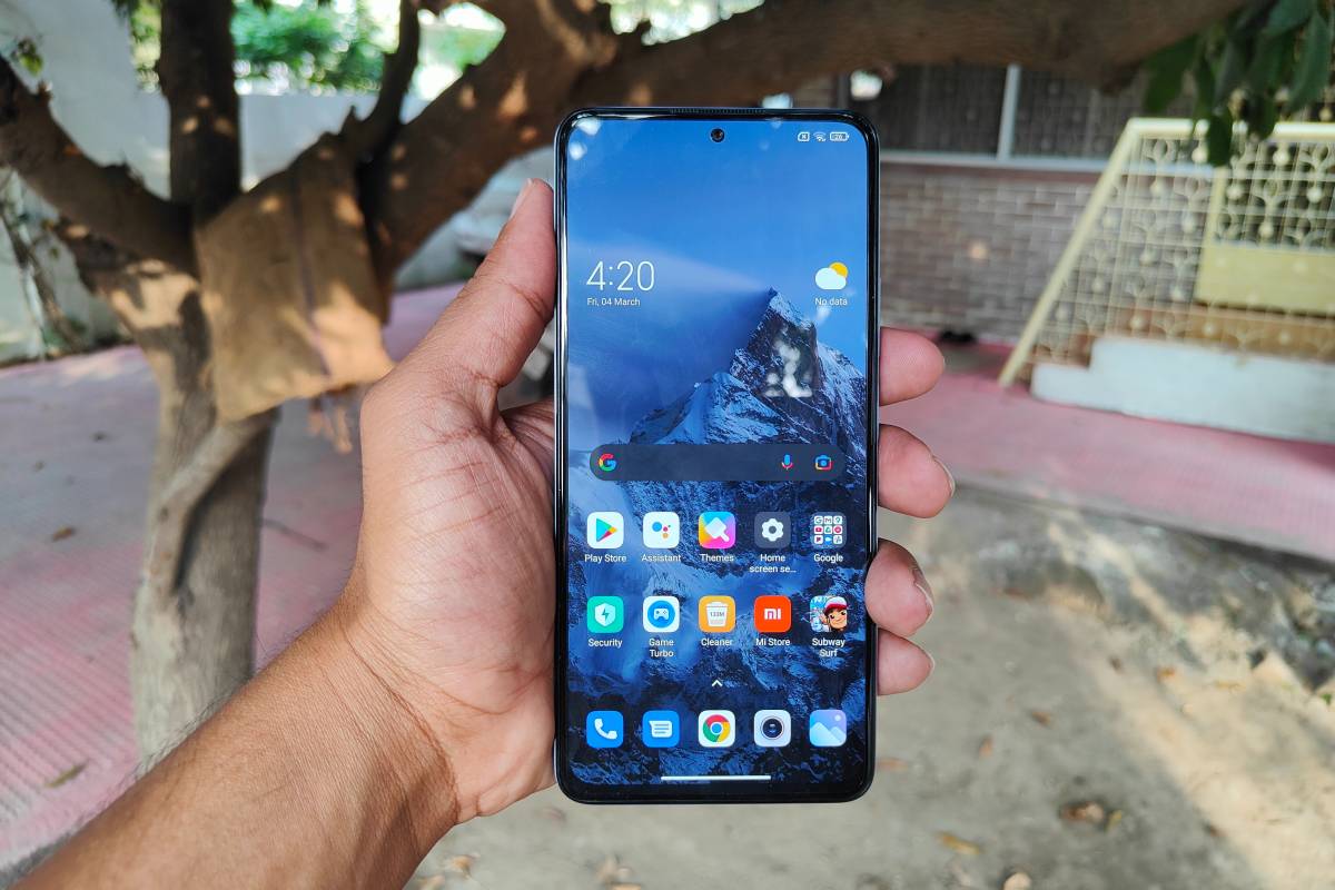 Xiaomi 11i HyperCharge / Redmi Note 11 Pro+ 5G review : Design, build  quality, handling