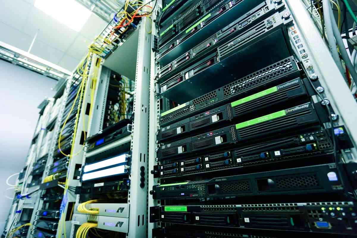 Data Center Capacity in India to See 5 Fold Increase With Investments of Rs 1 20 Lakh Crore - 50