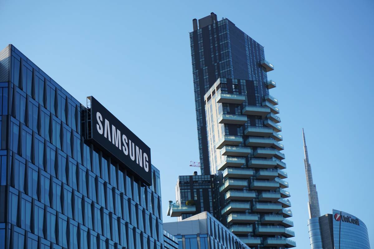 Samsung Smartphone Production