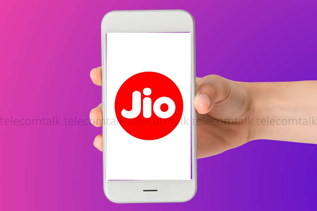 Reliance Jio Subscriber Churn Dipping  ARPU Rising a Good Thing - 21