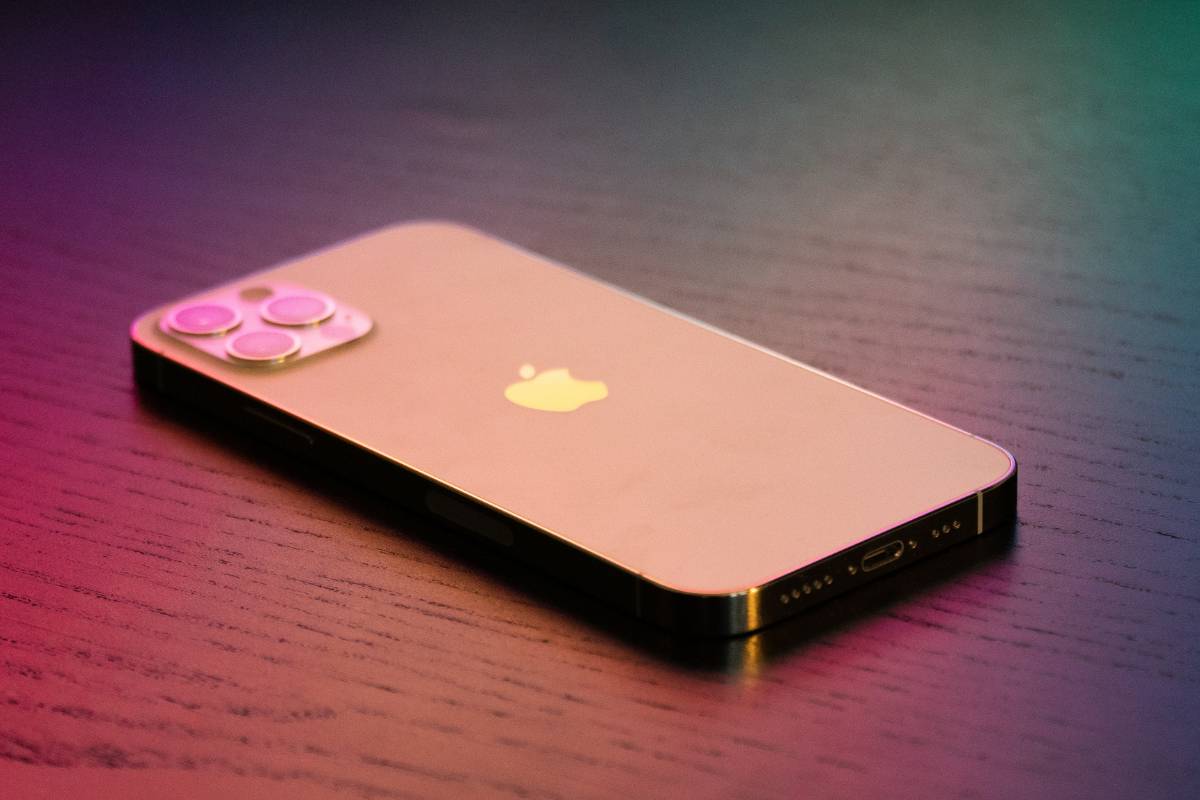 Apple iPhone 14