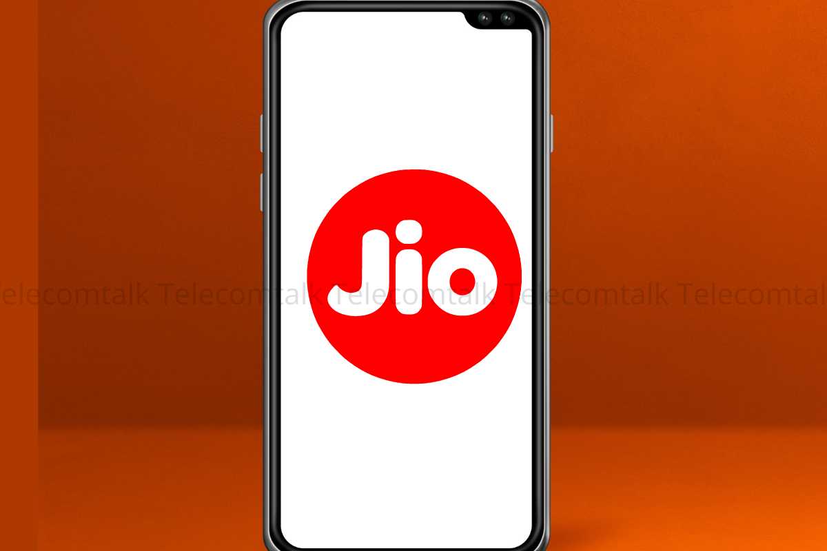 Reliance Jio Looking to Raise Huge Funds for 5G Rollout - 3