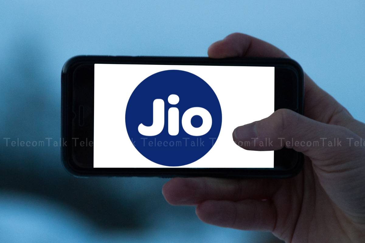 Prepaid Plans from Jio Under Rs 500 with 1GB Daily Data - 96