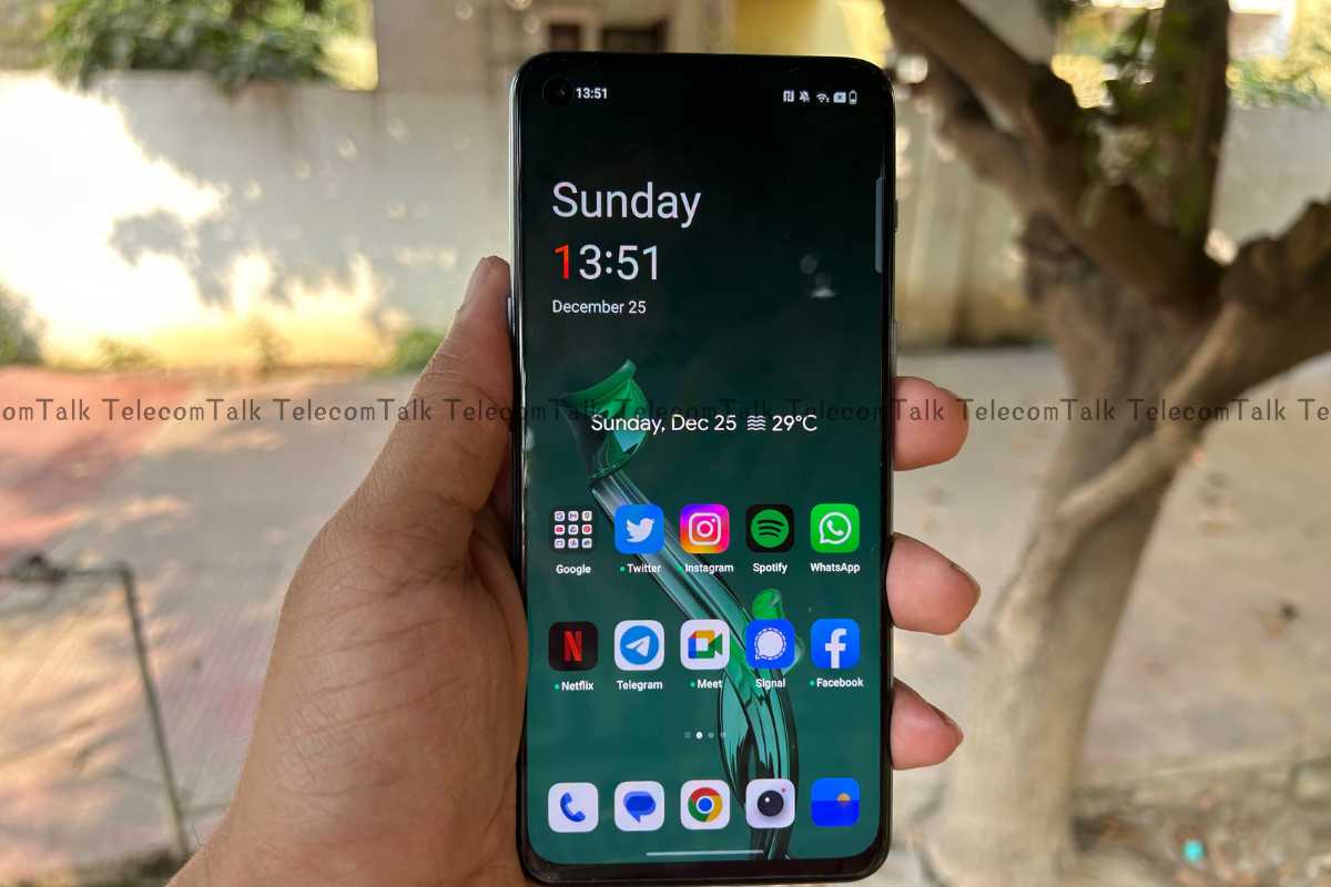 OnePlus Nord 2T 5G Review: An All-Rounder at the Right Price?