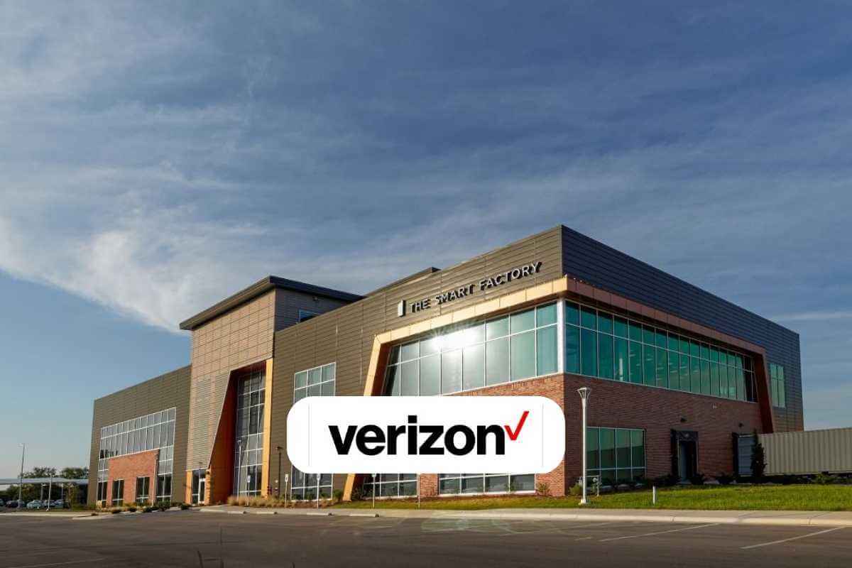 Verizon Deploys Private 5G at the Smart Factory of Deloitte - 93