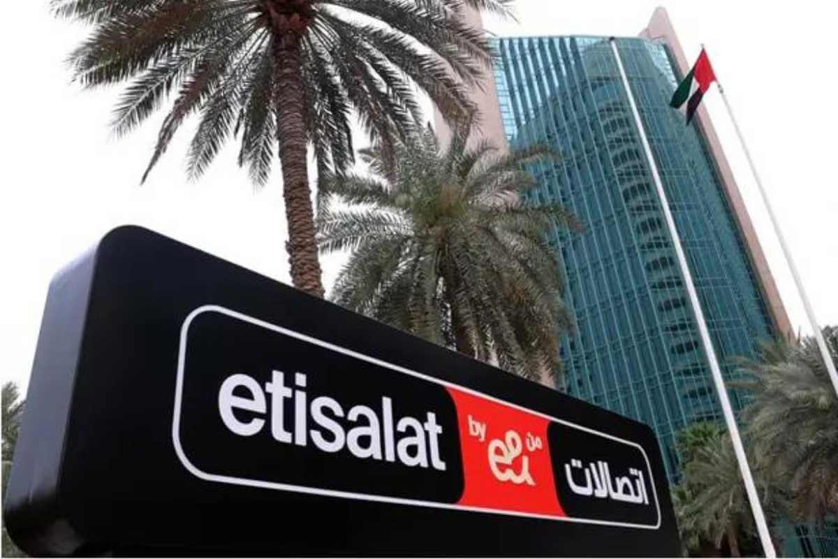 Etisalat by e& Trials Ultra-High-Speed 1.6 Tbps Optical Solution