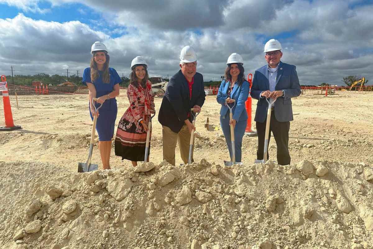 CyrusOne Breaks Ground on Fifth Data Center Campus in San Antonio