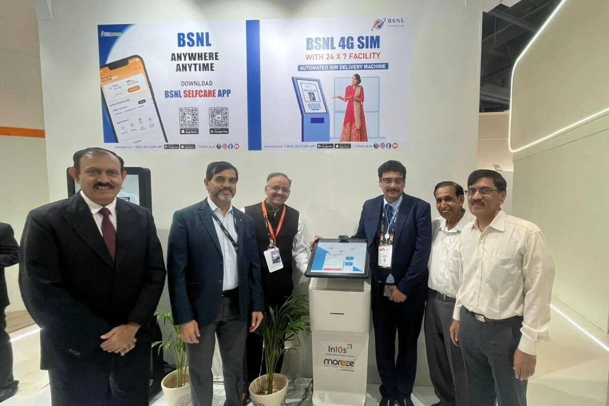 BSNL Showcases Automatic Customer Acquisition and SIM Vending Machine at IMC2024