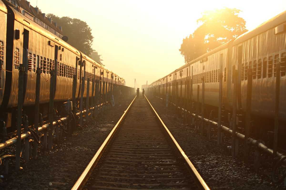 TRAI Recommends Additional 5 MHz Spectrum for Indian Railways in 700 MHz Band