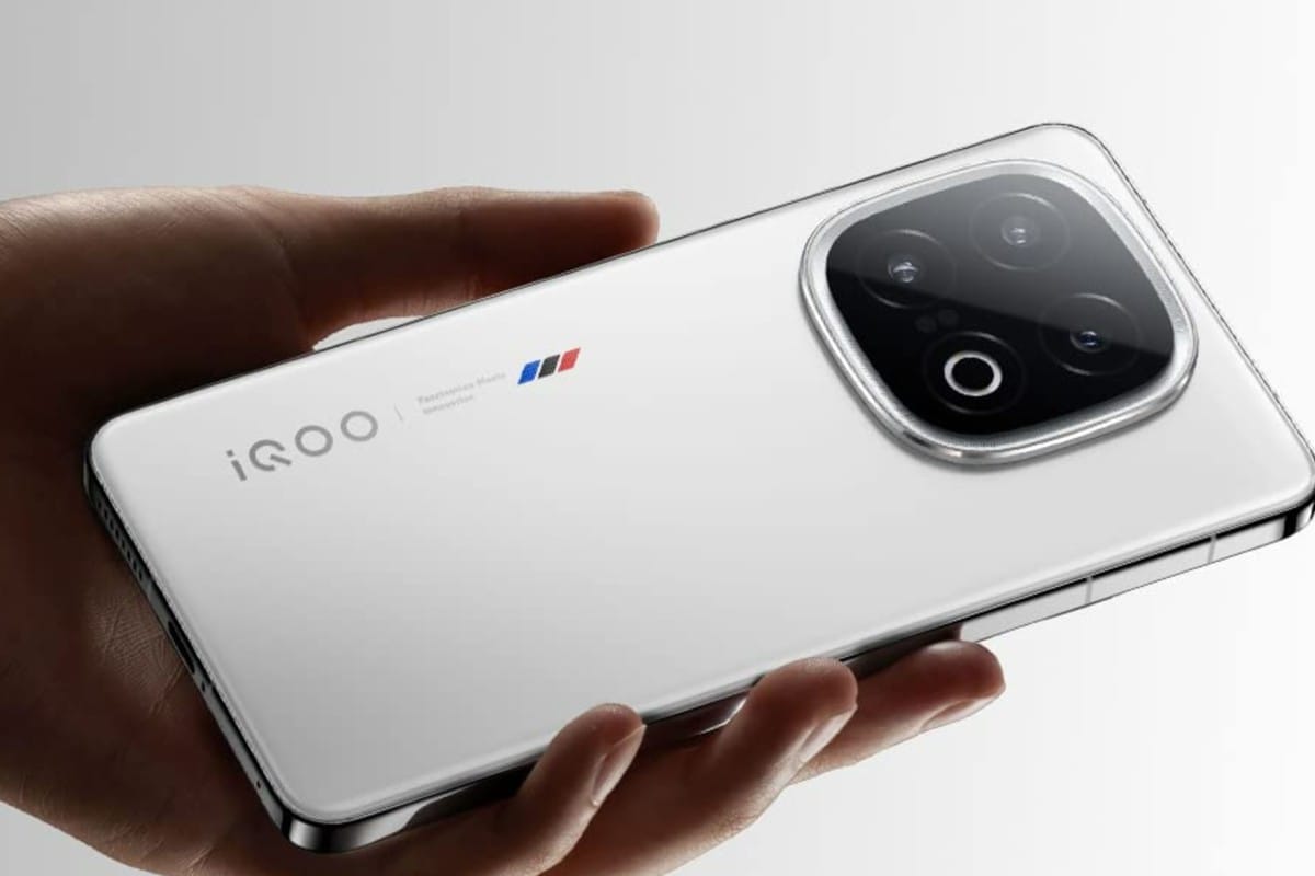 iqoo 15 to launch soon with display