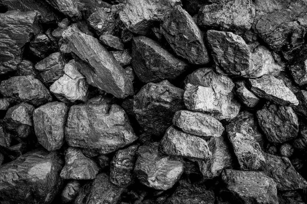 India Maintains Strong Coal Provide as Shares Rise Throughout Worth Chain India Maintains Strong Coal Provide as Shares Rise Throughout Worth Chain