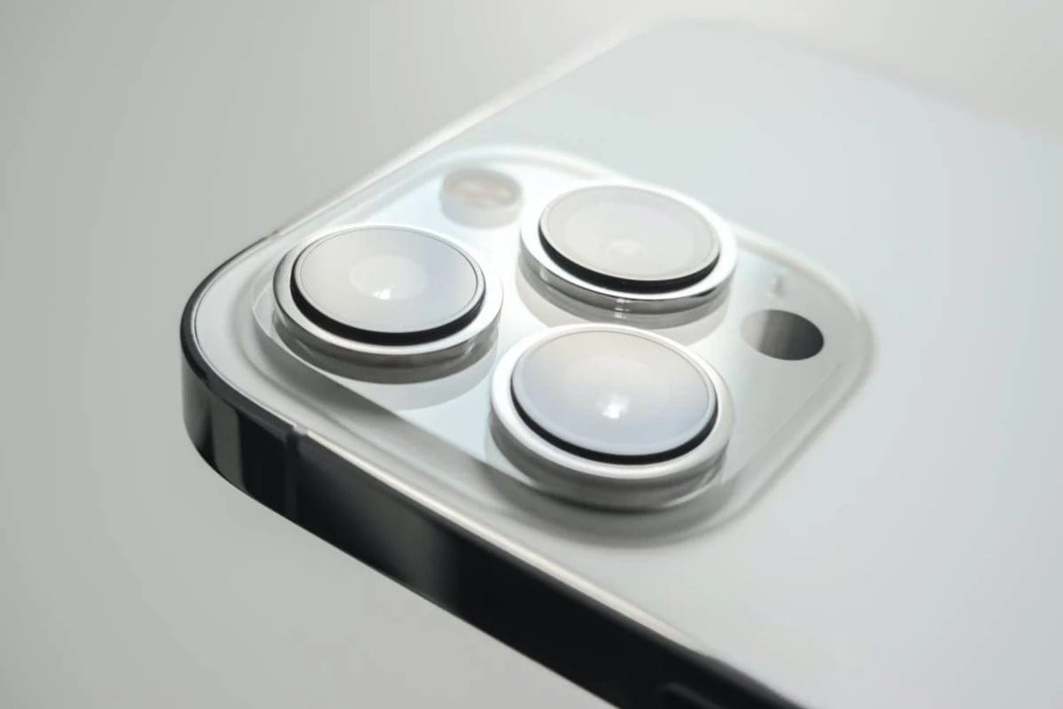iPhone Titanium Research: Apple Could Go Back to the Expensive Metal
