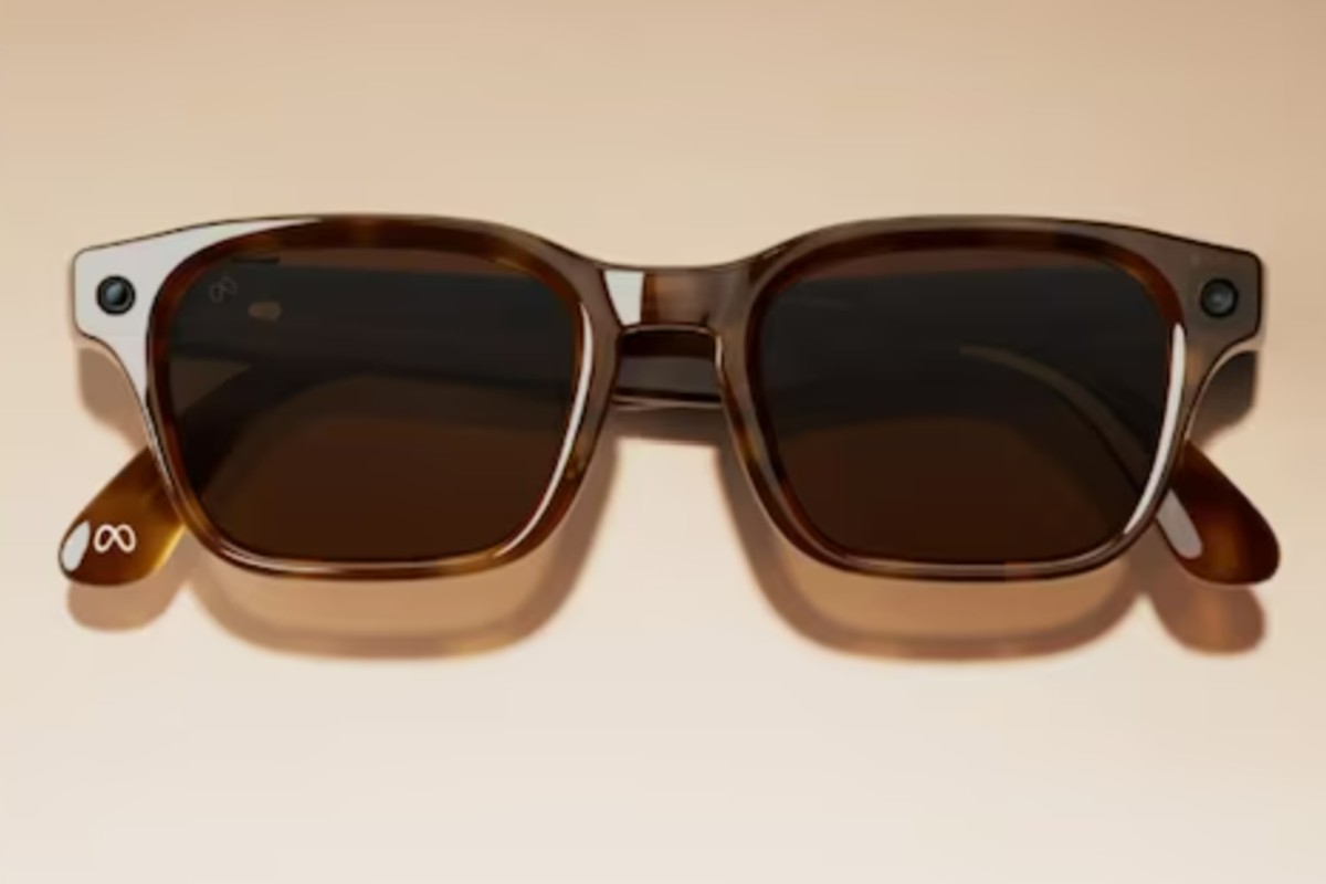 Meta Glasses in Partnership with EssilorLuxottica Launched for About Rs 28000