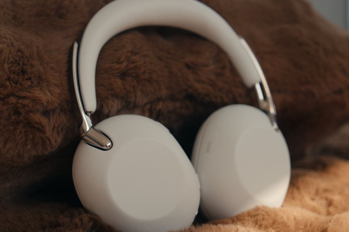 sony launches 1000x collexion headphones