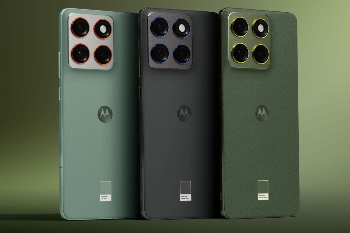 best 3 camera phones under rs 30000 