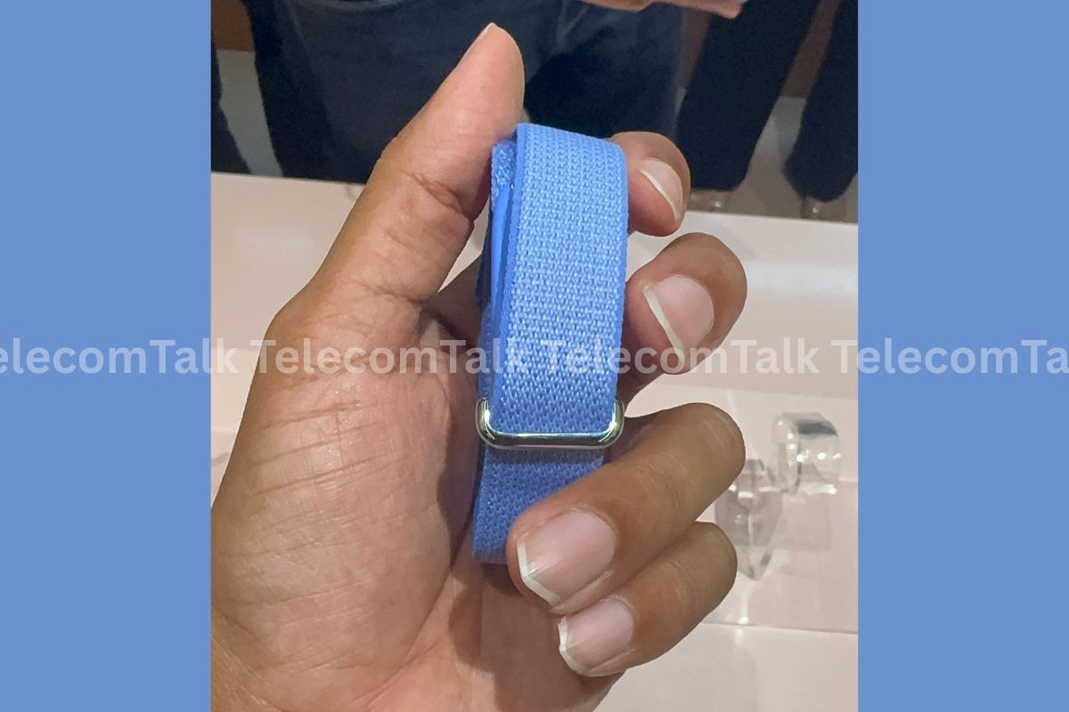 google fitbit air first look for india (1)