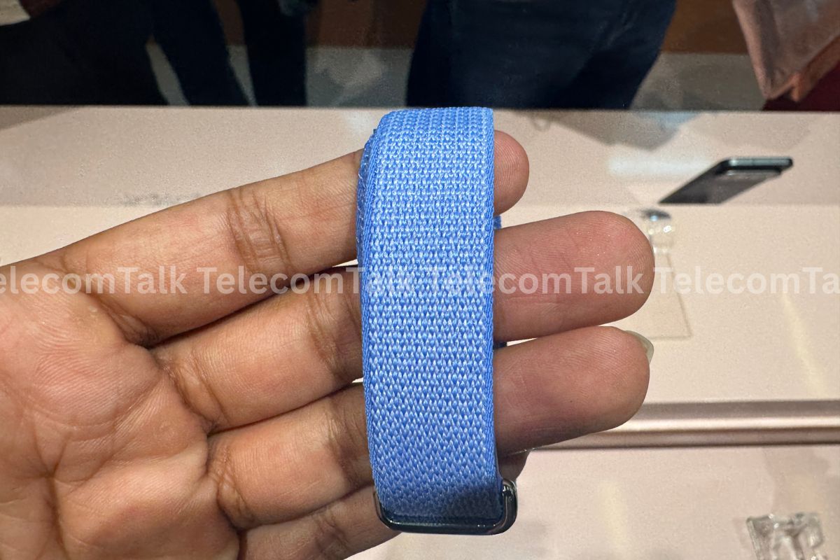 google fitbit air first look for india (3)