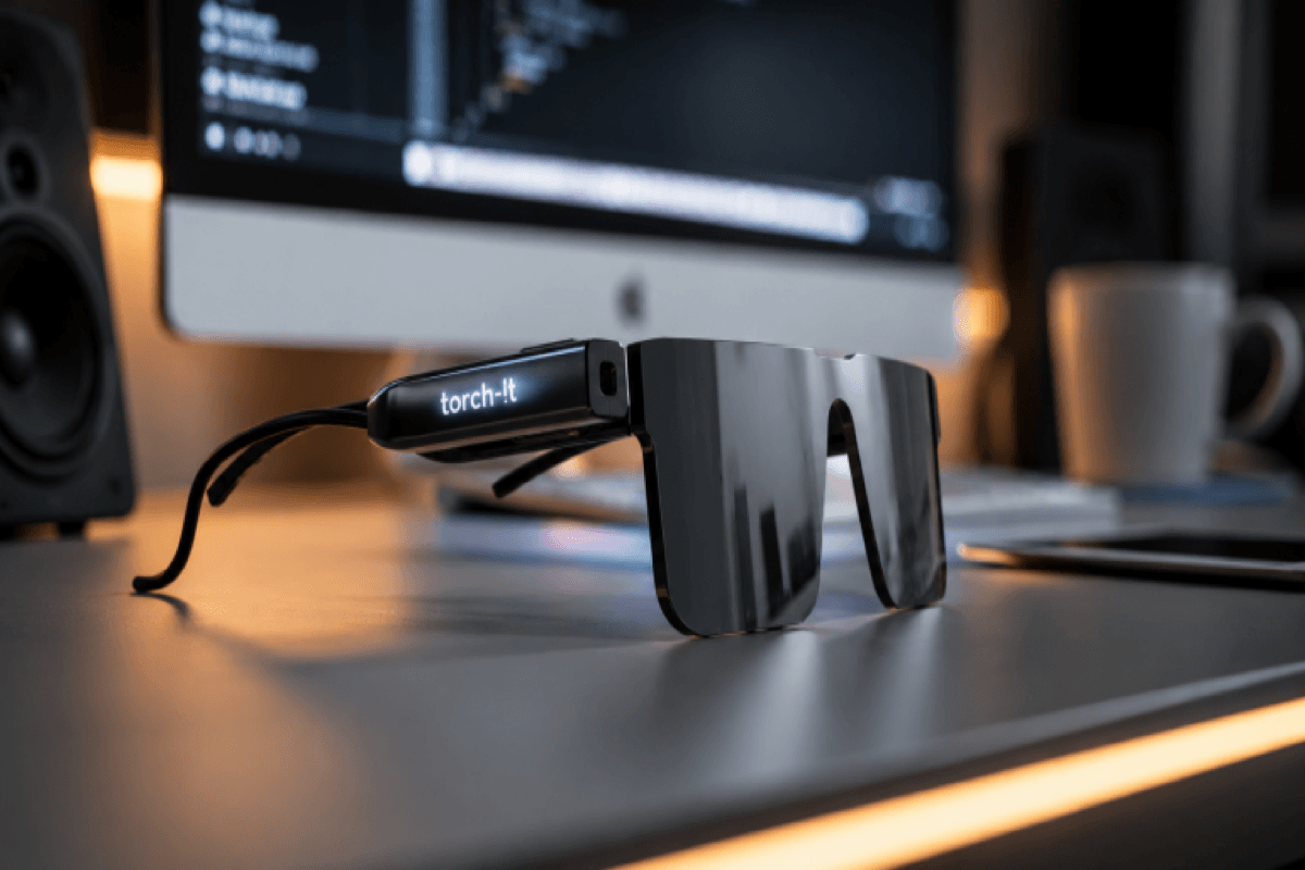 Torchit Builds AI Glasses for Blind Users